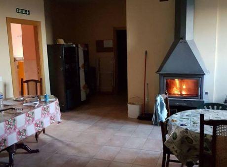 Albergue De Peregrino Cruz De Fierro Фонсебадон Екстер'єр фото